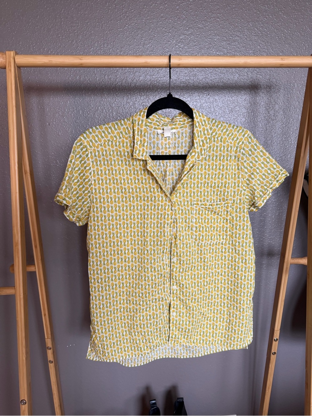 Lightweight Yellow Printed Short-Sleeve Men's Shirt